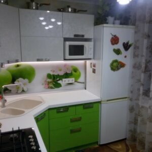 Кухня зеленая ze-109